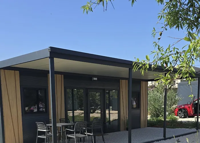 Mia 3, Camp Limoni Sukošan