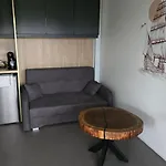 Mia 3, Camp Limoni Villa