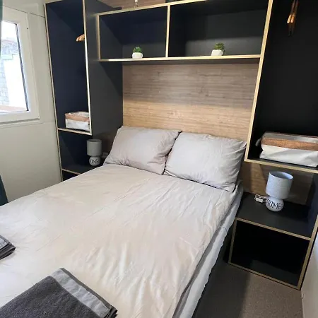 Villa Mia 3, Camp Limoni