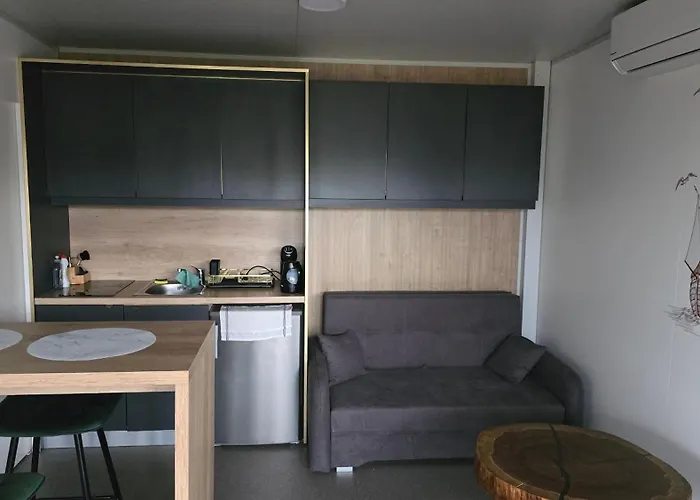 Villa Mia 3, Camp Limoni *